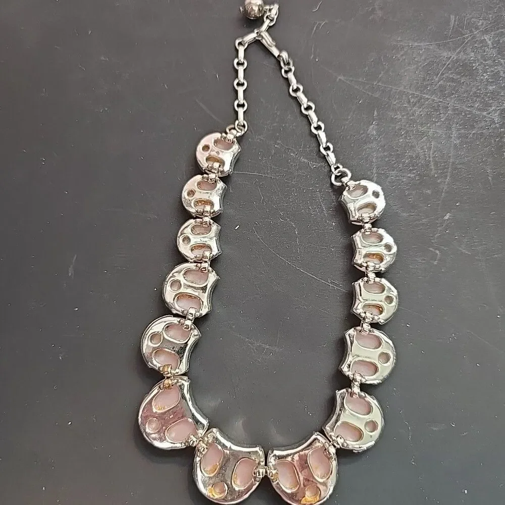 Vintage Pink Lucite Panel Necklace Silver Tone Mid Century Statement approx 13